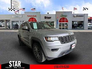 2016 Jeep Grand Cherokee 75th Anniversary Edition 1C4RJFAG8GC389496 in Queens Village, NY 1