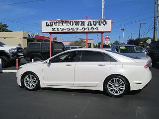 2016 Lincoln MKZ  3LN6L2G92GR618489 in Levittown, PA 2