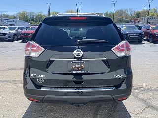 2016 Nissan Rogue SV 5N1AT2MV8GC847477 in Springfield, OH 12