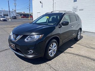 2016 Nissan Rogue SV 5N1AT2MV8GC847477 in Springfield, OH 17