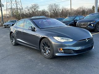 2016 Tesla Model S  5YJSA1E26GF140748 in Highland Park, IL 3