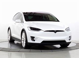 2016 Tesla Model X 90D VIN: 5YJXCBE2XGF006315