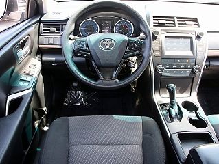 2016 Toyota Camry LE 4T1BF1FK0GU607343 in Wheeling, IL 13
