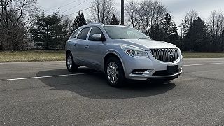 2017 Buick Enclave Leather Group 5GAKRBKD5HJ333327 in Waterford, MI 3