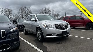 2017 Buick Enclave Leather Group 5GAKVBKD7HJ346415 in Waterford, MI 3