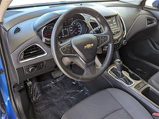 2017 Chevrolet Cruze LT 3G1BE6SM2HS516872 in Indio, CA 9