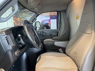 2017 Chevrolet Express 3500 1GB3GSCG0H1352762 in Orchard Park, NY 8