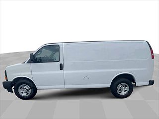 2017 Chevrolet Express 2500 1GCWGAFF1H1137803 in Painesville, OH 5