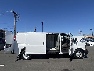 2017 Chevrolet Express 3500 1GCZGHFG4H1136014 in Sacramento, CA 14