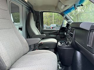 2017 Chevrolet Express 3500 1GB0GRFG4H1249674 in Stanley, NC 28