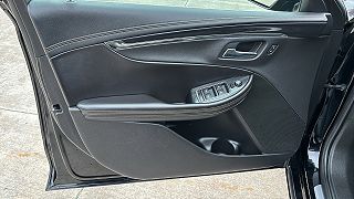 2017 Chevrolet Impala Premier 1G1145S38HU144163 in Galesburg, IL 24