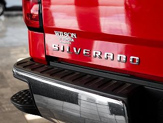 2017 Chevrolet Silverado 1500 LT 3GCUKREC8HG448545 in Ames, IA 7