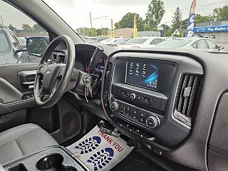 2017 Chevrolet Silverado 1500  1GCVKNEC0HZ363471 in Redford, MI 37