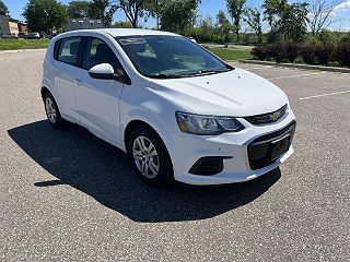 2017 Chevrolet Sonic LT 1G1JG6SH3H4174552 in Princeton, MN 5