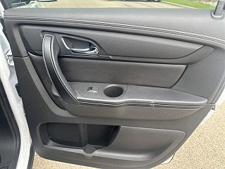 2017 Chevrolet Traverse LT 1GNKRGKD1HJ304670 in Anderson, IN 52