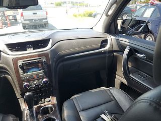 2017 Chevrolet Traverse LT 1GNKRHKD6HJ224996 in Hialeah, FL 16