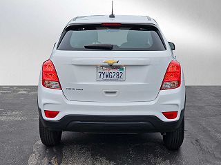 2017 Chevrolet Trax LS 3GNCJNSB4HL268626 in Westlake Village, CA 4