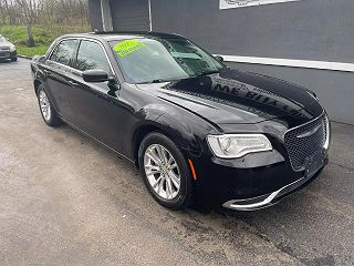 2017 Chrysler 300 Limited Edition 2C3CCAAG9HH538682 in Valparaiso, IN 2