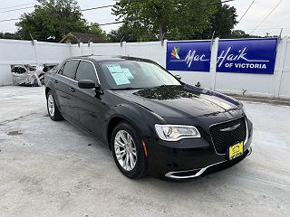 2017 Chrysler 300 Limited Edition VIN: 2C3CCAAG5HH538436