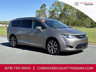 2017 Chrysler Pacifica Limited VIN: 2C4RC1GG7HR635967