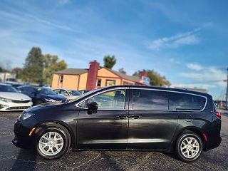 2017 Chrysler Pacifica LX 2C4RC1CG5HR723051 in Fairfield, OH 4