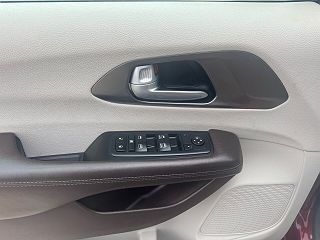 2017 Chrysler Pacifica Touring-L 2C4RC1BG7HR598801 in Hollidaysburg, PA 21