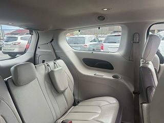 2017 Chrysler Pacifica Touring-L 2C4RC1BG7HR598801 in Hollidaysburg, PA 58