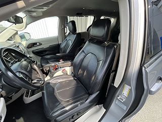 2017 Chrysler Pacifica Touring-L 2C4RC1BG7HR569606 in Hoopeston, IL 19