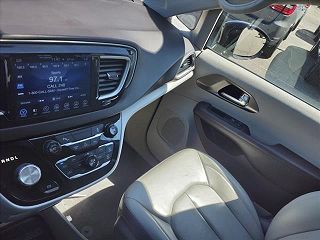 2017 Chrysler Pacifica Touring-L 2C4RC1BGXHR645061 in Lake Orion, MI 28