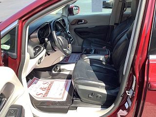 2017 Chrysler Pacifica Touring-L 2C4RC1BG4HR702788 in Lexington, TN 3