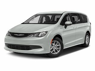 2017 Chrysler Pacifica Touring 2C4RC1DGXHR511356 in Newton, IL