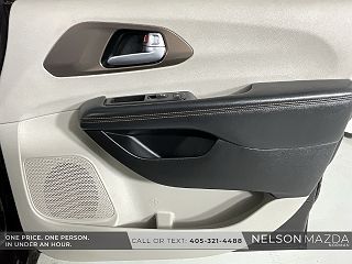 2017 Chrysler Pacifica Touring-L 2C4RC1EG8HR559503 in Norman, OK 18