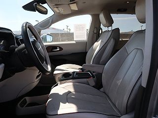 2017 Chrysler Pacifica Limited 2C4RC1GG8HR622919 in Palmdale, CA 23