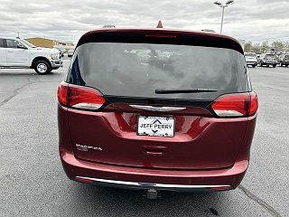 2017 Chrysler Pacifica Touring-L 2C4RC1BG8HR837465 in Rochelle, IL 24