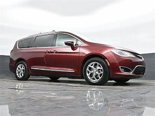 2017 Chrysler Pacifica Limited 2C4RC1GG0HR747896 in Tulsa, OK 32