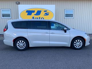 2017 Chrysler Pacifica Touring 2C4RC1DG2HR587668 in Wisconsin Rapids, WI
