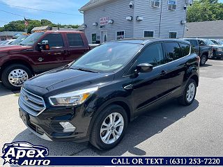 2017 Ford Escape SE 1FMCU9GD1HUA69231 in Selden, NY 2