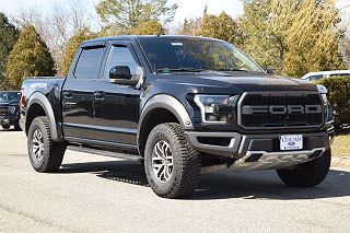 2017 Ford F-150 Raptor 1FTFW1RGXHFA18075 in Southold, NY