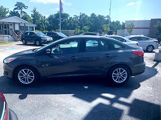2017 Ford Focus SE 1FADP3FEXHL349037 in Jacksonville, NC 3