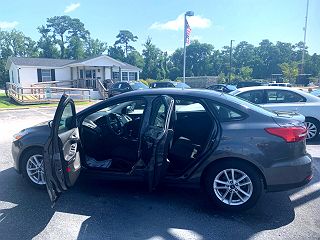 2017 Ford Focus SE 1FADP3FEXHL349037 in Jacksonville, NC 4