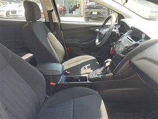 2017 Ford Focus SE 1FADP3F20HL300726 in Live Oak, FL 34