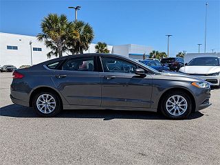 2017 Ford Fusion S 3FA6P0G73HR137993 in Lake Wales, FL 3