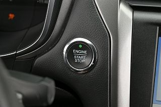 2017 Ford Fusion SE 3FA6P0HD6HR402846 in Miami, FL 27