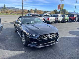 2017 Ford Mustang  VIN: 1FATP8UH2H5204682