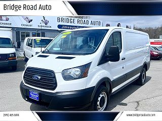 2017 Ford Transit  VIN: 1FTYR1YM2HKA38402