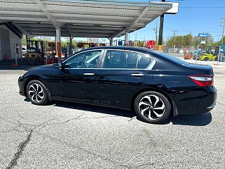 2017 Honda Accord EXL 1HGCR2F83HA024263 in Wilmington, DE 3