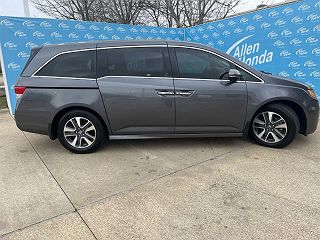 2017 Honda Odyssey Touring 5FNRL5H92HB026479 in College Station, TX 7
