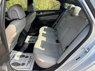 2017 Hyundai Sonata Limited Edition 5NPE34AB8HH559248 in Seymour, TN 29