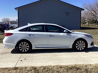 2017 Hyundai Sonata Sport 5NPE34AF8HH546129 in Urbandale, IA 7