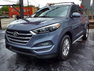 2017 Hyundai Tucson SE Plus VIN: KM8J3CA48HU483221